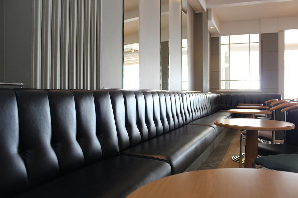 Trouville Hotel By Compass Hospitality Сандаун Екстериор снимка